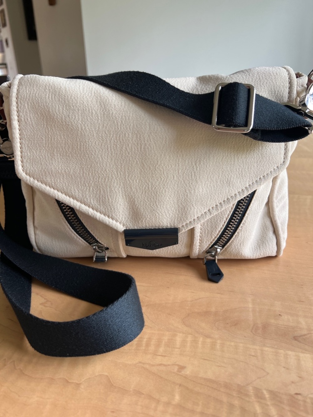 KIPLING 🐒 Ready Now Crossbody Handbag Messenger Bag